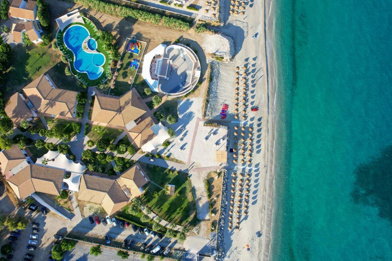 Hotel Voi Le Muse Essentia Zambrone Exterior foto